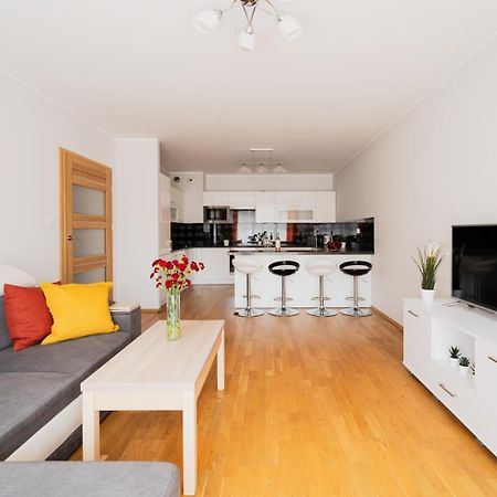 Apart City Center - 3 Rooms - Parking Place Вроцлав Екстериор снимка