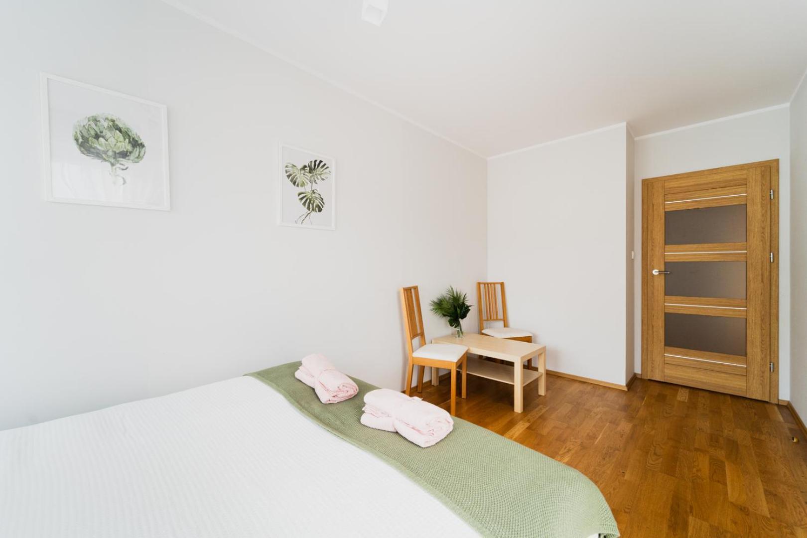 Apart City Center - 3 Rooms - Parking Place Вроцлав Екстериор снимка