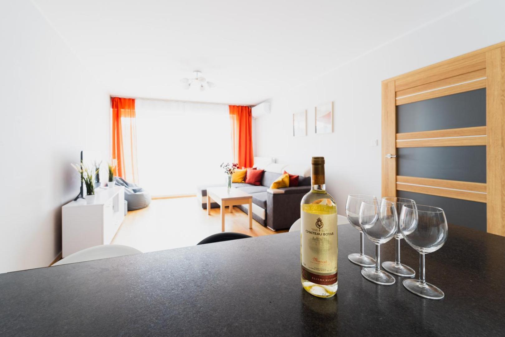 Apart City Center - 3 Rooms - Parking Place Вроцлав Екстериор снимка